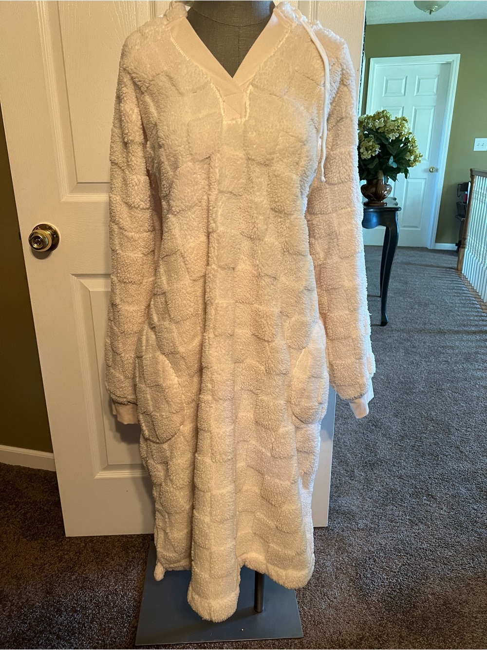 Cuddl Duds Plush Hooded Maxi Dress - Cream